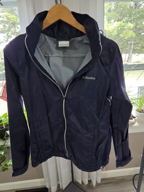 Columbia Navy Hooded Women's Shell Jacket